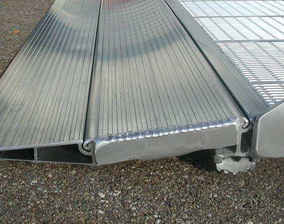 Rampe WAL Expresso en aluminium - Bec d'accès articulé